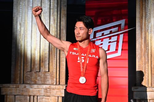 塚原　直貴