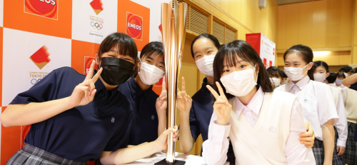 2020☆１　メモリアル　聖火トーチフォトスポットリレーキャラバン