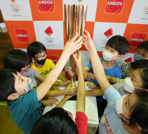 2020☆１　メモリアル　聖火トーチフォトスポットリレーキャラバン